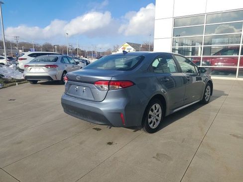 Used 2024 Toyota Corolla LE image 7