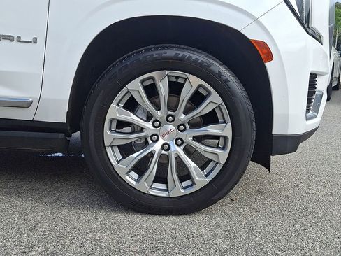 Used 2023 GMC Yukon Denali image 8