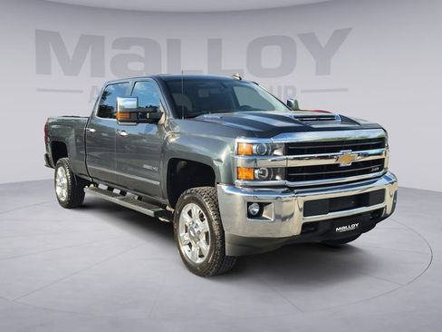 Used 2019 Chevrolet Silverado 2500 LTZ w/ Duramax Plus Package AWD/4WD image 7