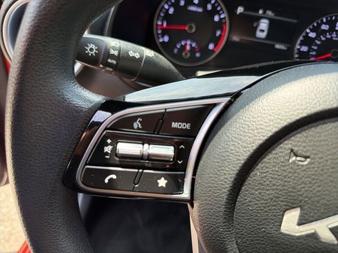 Certified 2023 Kia Forte LXS w/ LXS Technology Package FWD image 16