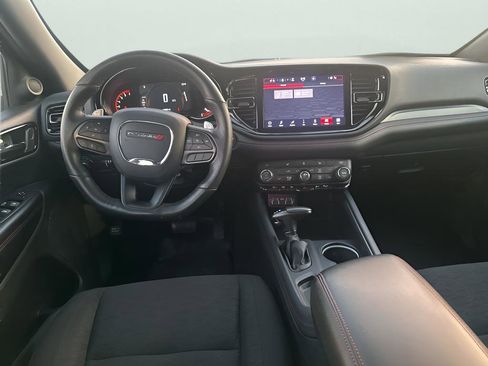 Certified 2025 Dodge Durango GT image 22