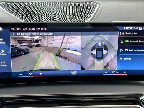 Used 2023 BMW 230i Coupe w/ Premium Package image 19