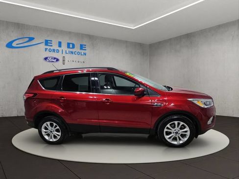 Certified 2017 Ford Escape SE w/ Equipment Group 201A AWD/4WD image 7