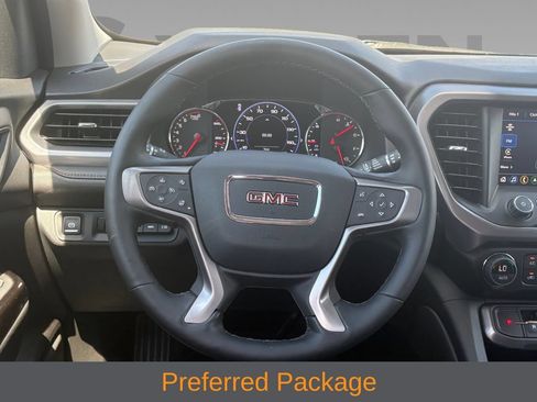 Used 2023 GMC Acadia AT4 w/ Technology Package AWD/4WD image 11