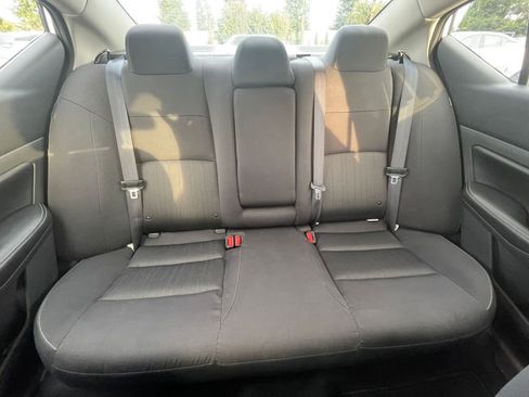 Used 2025 Nissan Altima 2.5 SV image 33