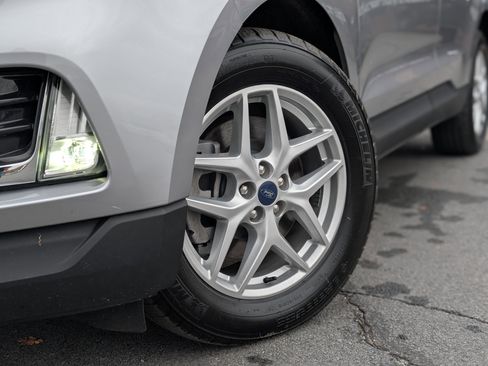 Used 2022 Ford Edge SEL w/ Convenience Package image 7