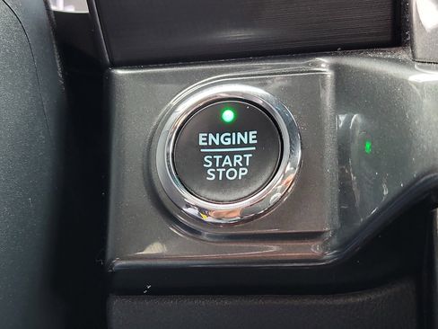 Used 2021 Ford F150 XLT w/ Equipment Group 302A High image 23