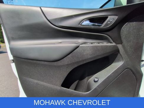 Certified 2024 Chevrolet Equinox LT AWD/4WD image 23