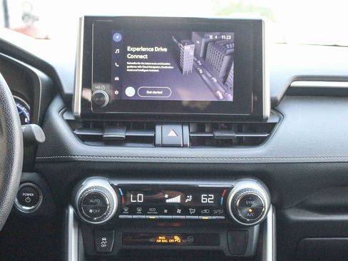 Used 2024 Toyota RAV4 XLE image 17