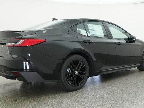 New 2026 Toyota Camry SE FWD image 25