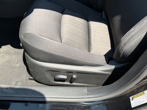 Used 2024 Nissan Altima 2.5 SV FWD image 11