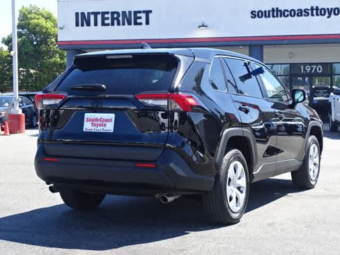 Certified 2025 Toyota RAV4 LE AWD/4WD image 13