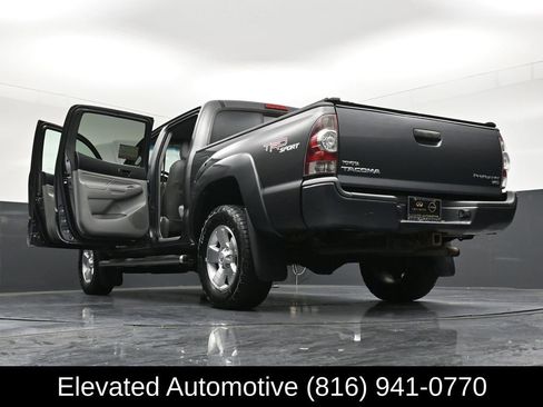 Used 2013 Toyota Tacoma PreRunner w/ TRD Sport Pkg RWD image 35