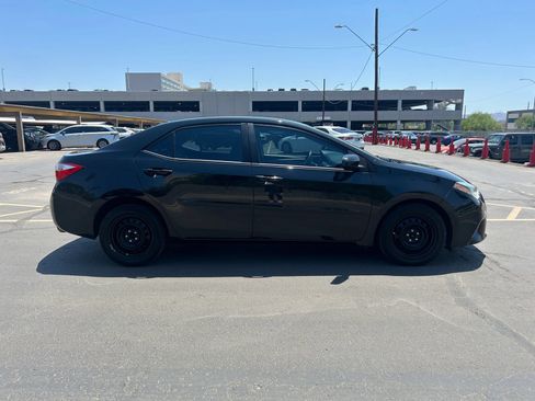 Used 2015 Toyota Corolla LE w/ Body Protection Package #1 FWD image 3
