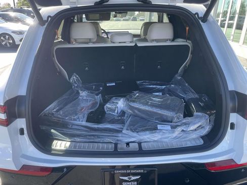 New 2026 Genesis GV70 3.5T Sport Prestige image 24