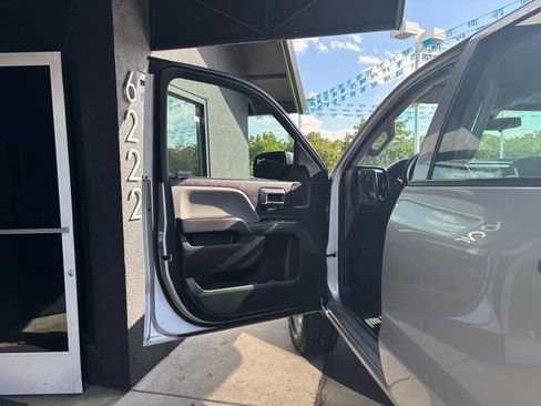 Used 2017 Chevrolet Silverado 2500 W/T w/ WT Fleet Convenience Package image 7