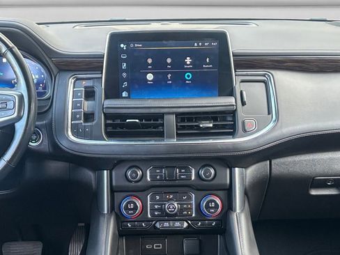 Used 2023 Chevrolet Tahoe Z71 w/ Luxury Package image 13