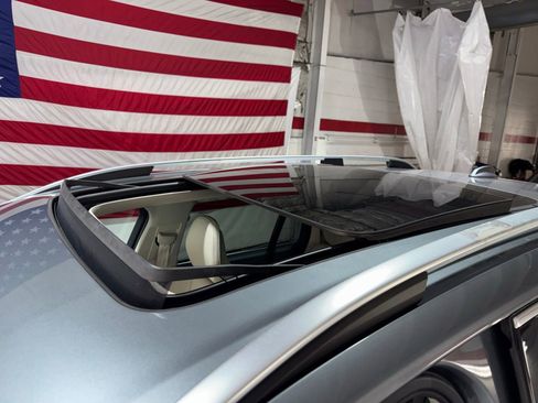 Used 2017 Volvo XC90 T6 Momentum w/ Vision Package image 21