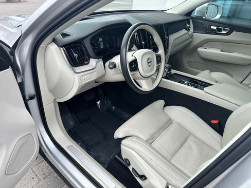 Used 2021 Volvo XC60 T6 Inscription AWD/4WD image 12