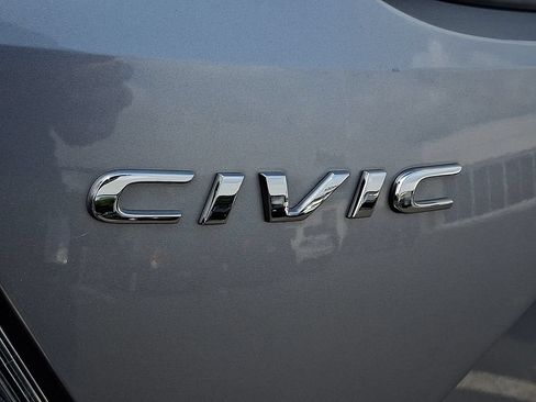 Used 2020 Honda Civic EX image 28