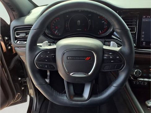 Used 2025 Dodge Durango GT AWD/4WD image 5