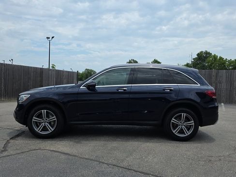 Certified 2022 Mercedes-Benz GLC 300 4MATIC image 2