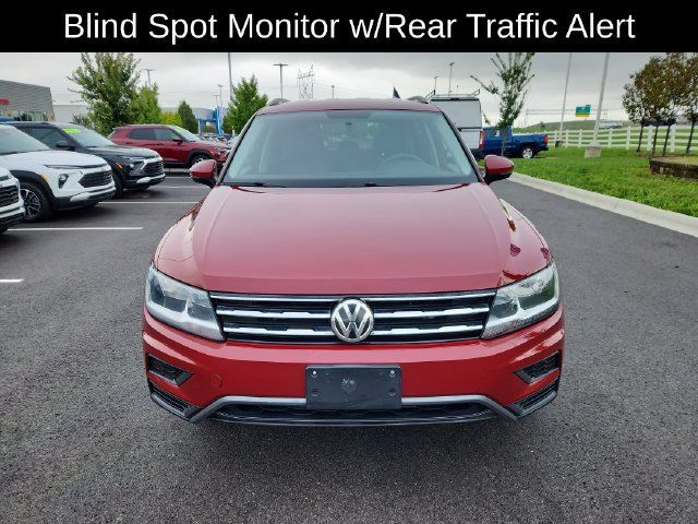 Used 2019 Volkswagen Tiguan S w/ Driver Assistance Package AWD/4WD image 2