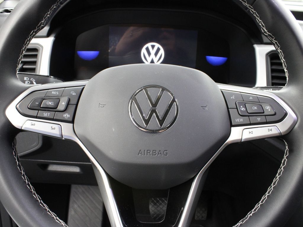 Used 2023 Volkswagen Atlas SE AWD/4WD image 47