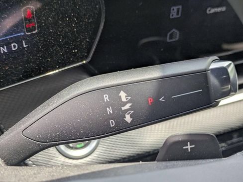Used 2025 Chevrolet Equinox LT FWD image 21