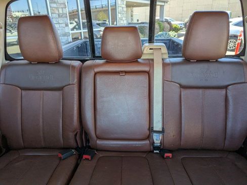 Used 2011 Ford F250 King Ranch w/ King Ranch w/Chrome Pkg image 21