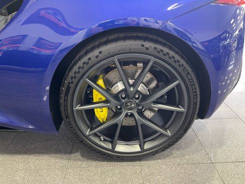 Used 2025 Lotus Emira V6 image 7