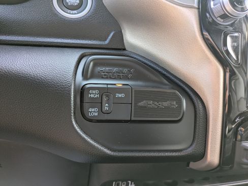 Used 2024 RAM 2500 Laramie w/ Safety Group image 19