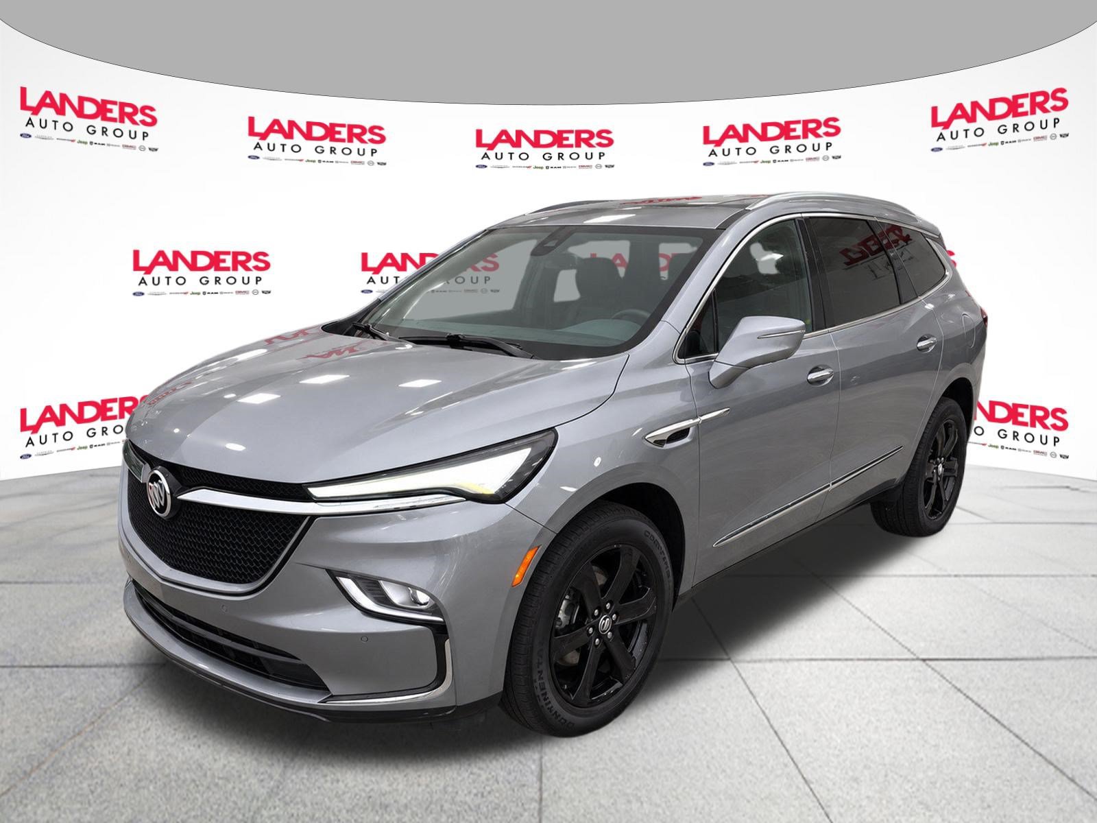 Used 2023 Buick Enclave Essence w/ Experience Buick Package FWD image 1
