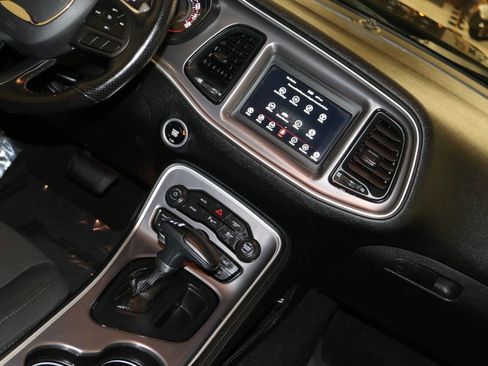 Used 2022 Dodge Challenger GT w/ Driver Convenience Group image 22