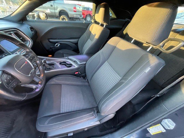 Used 2018 Dodge Challenger SXT w/ Blacktop Package RWD image 14
