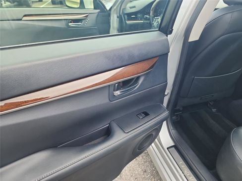 Used 2014 Lexus ES 350 w/ Luxury Package FWD image 20