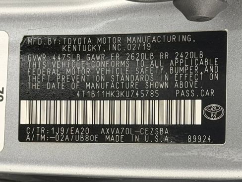 Used 2019 Toyota Camry SE image 28