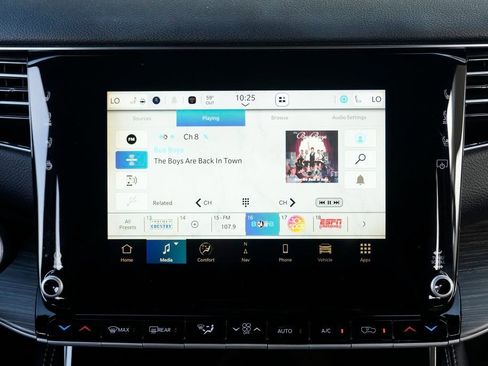 Used 2023 Jeep Wagoneer L Series II image 41