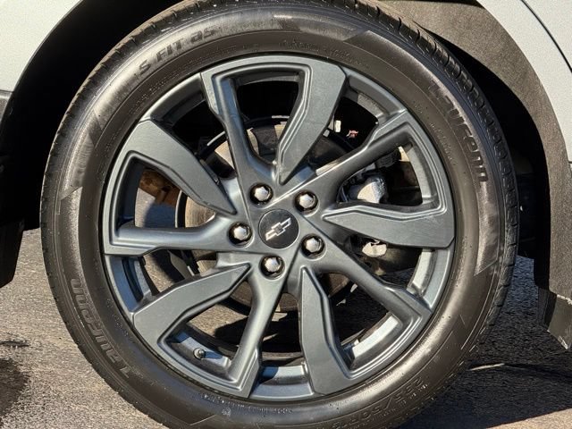 Used 2023 Chevrolet Equinox RS AWD/4WD image 12