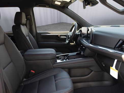 New 2026 Chevrolet Tahoe RST image 24