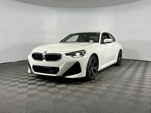 Used 2025 BMW 230i xDrive Coupe w/ M Sport Package image 3
