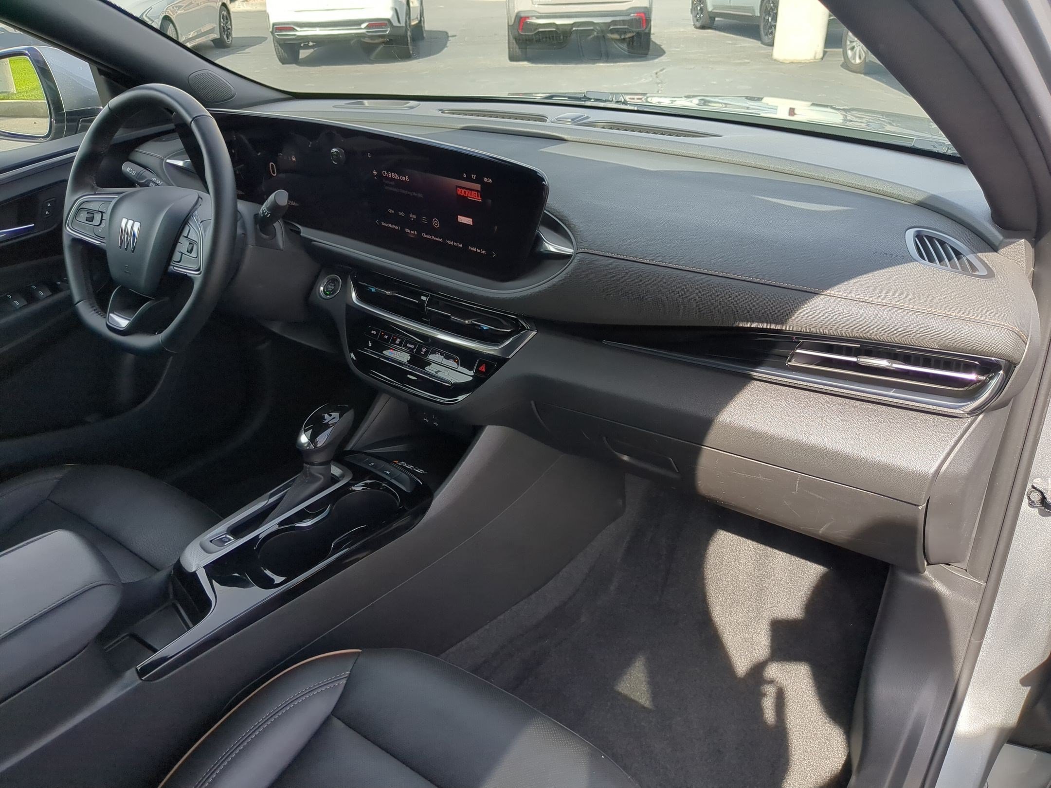 Used 2024 Buick Envista Avenir FWD image 30