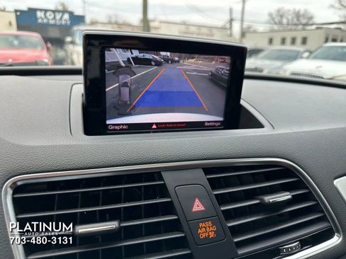 Used 2016 Audi Q3 2.0T Prestige w/ Prestige Package image 11