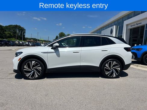 Used 2025 Volkswagen ID.4 Pro S Plus AWD/4WD image 10
