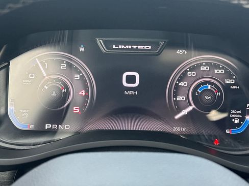 Used 2024 RAM 2500 Limited image 24