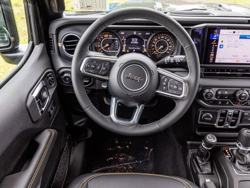 New 2025 Jeep Wrangler Sahara image 32