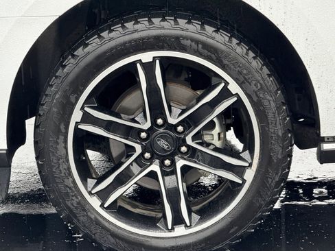 Used 2021 Ford Expedition Max Limited image 42