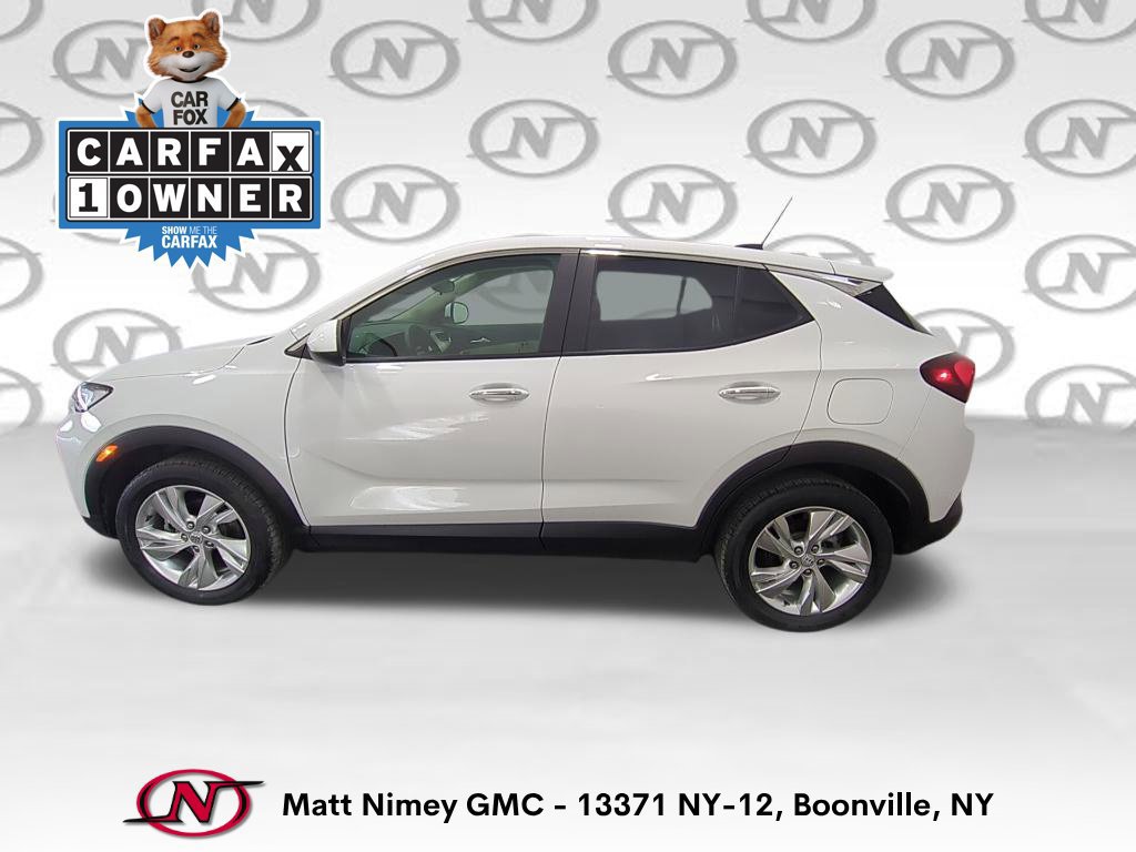Used 2024 Buick Encore GX Preferred w/ Comfort Package AWD/4WD image 2