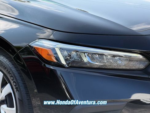 Used 2024 Honda Civic LX image 8
