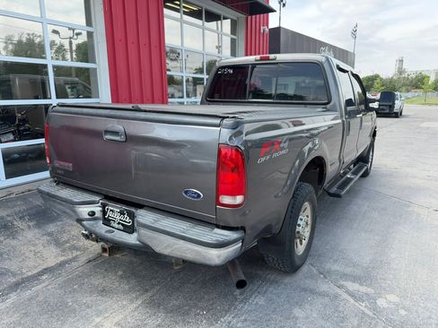 Used 2005 Ford F250 XLT AWD/4WD image 7